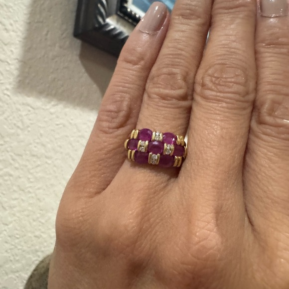 Sold! Stunning 2.5CT Natural Ruby & Diamonds Ring 18K YG Size 5.5, 5.1 grams - Picture 11 of 17